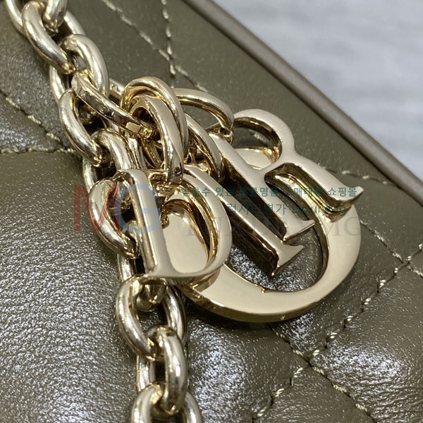��� ��ø� �� �̴� 00613-10