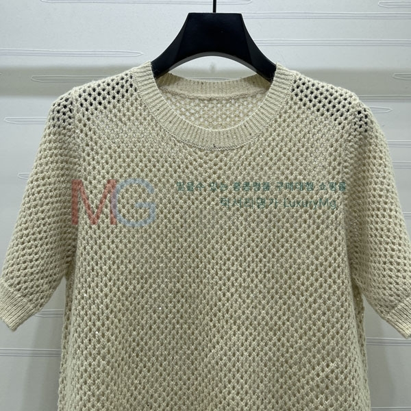 ���� ���ڷ� ��ġ�ڸ� ���� Ƽ���� BC40865-2