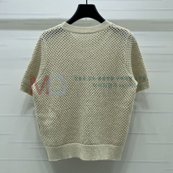���� ���ڷ� ��ġ�ڸ� ���� Ƽ���� BC40865-2