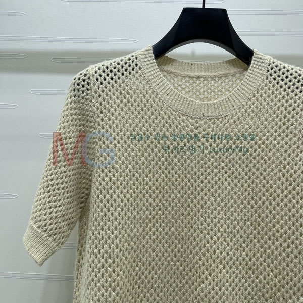 ���� ���ڷ� ��ġ�ڸ� ���� Ƽ���� BC40865-2