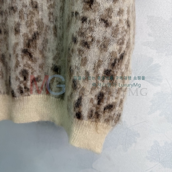 ���� ���ڷ� ��ġ�ڸ� ���� Ƽ���� BC55670880-5