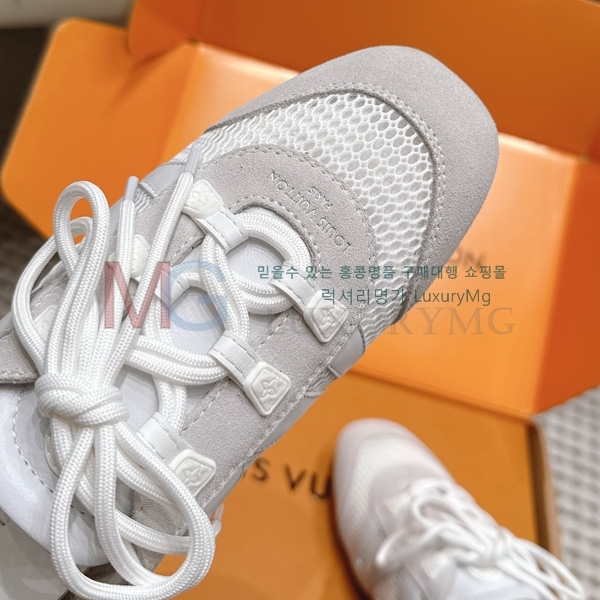 ���� ����*�� ����Ŀ�� LV663115-9