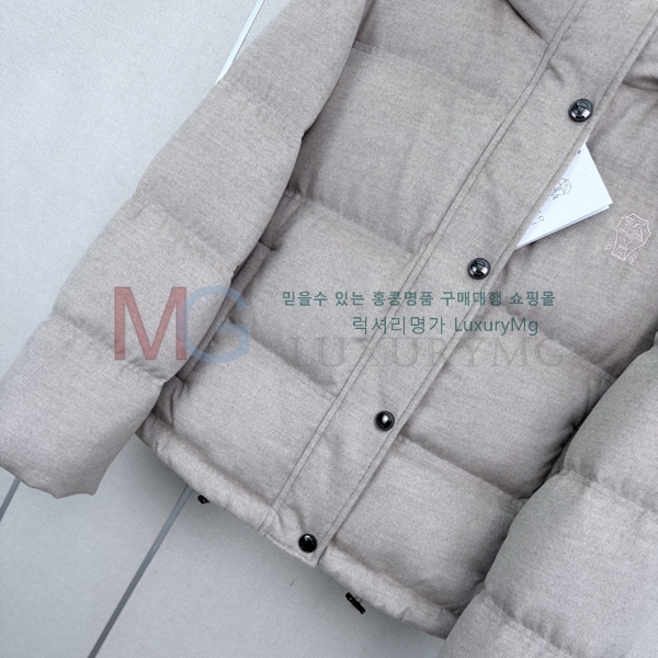 ���� ���ڷ� ��ġ�ڸ� �ٿ� �е� BC5345054-10