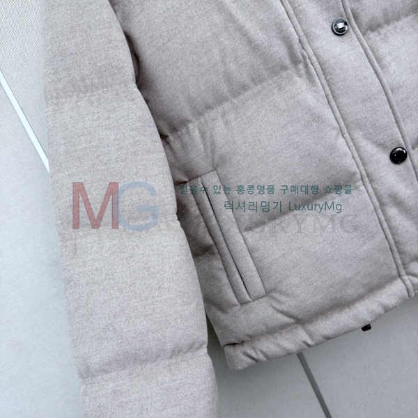 ���� ���ڷ� ��ġ�ڸ� �ٿ� �е� BC5345054-10