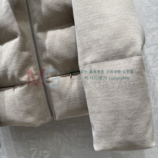 ���� ���ڷ� ��ġ�ڸ� �ٿ� �е� BC5345054-9