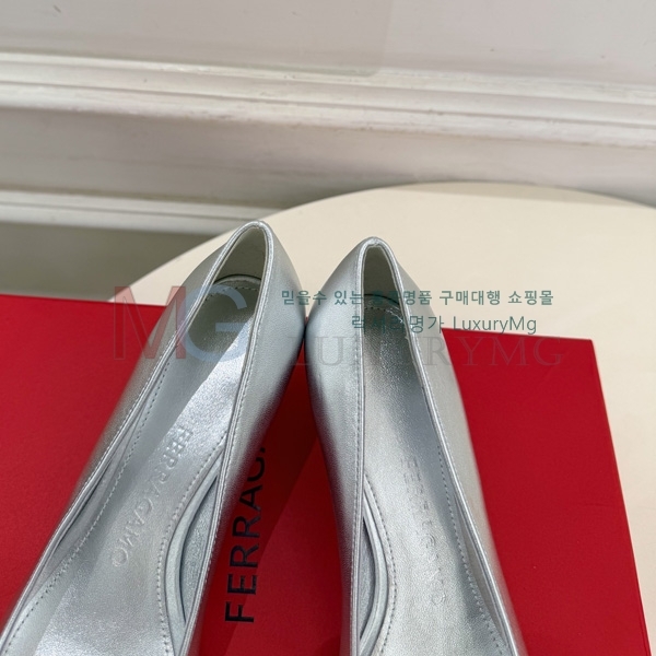 �䷹���� ������ FE1888904-4