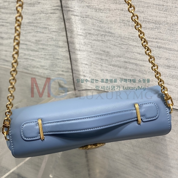 ��� �޴޸��� �Ŀ�ġ D30309-6