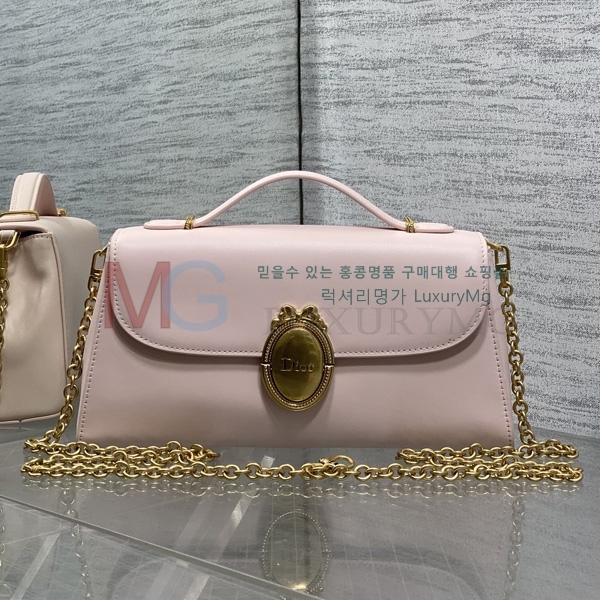 ��� �޴޸��� �Ŀ�ġ D30309-7